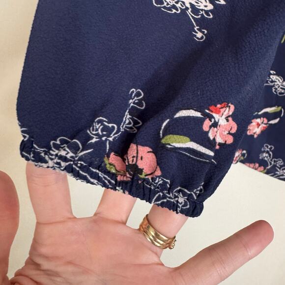 Fun2fun Kenmore Split Neck Floral Blouse in Blue NWOT Size Small - Picture 5 of 9